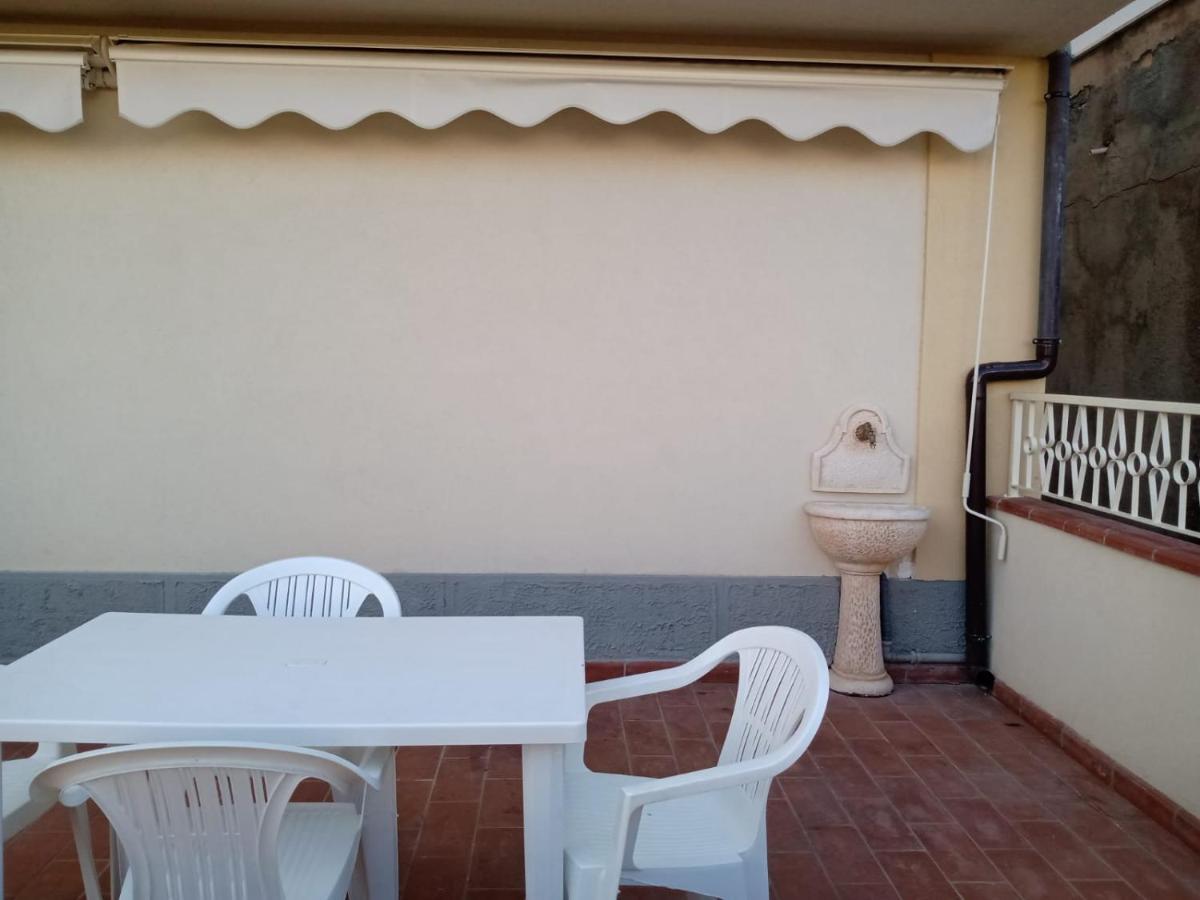 הוילה Gallico Marina Casa Cecilia מראה חיצוני תמונה